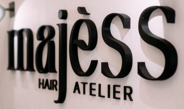 majess-ueber-uns-004